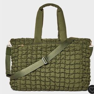 Soft puffer weekender bag- A New Day